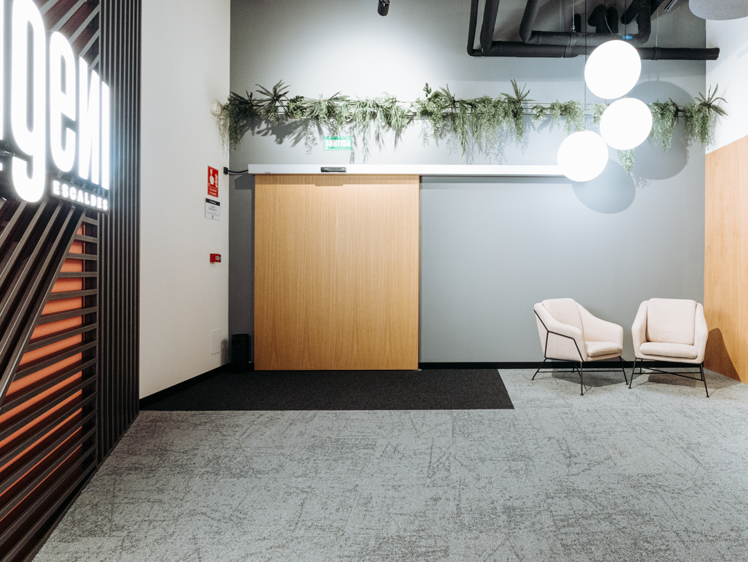 Coworking de Ingeni diseñado por Alotark: nuevas oficinas modernas, eficientes y orientadas al bienestar