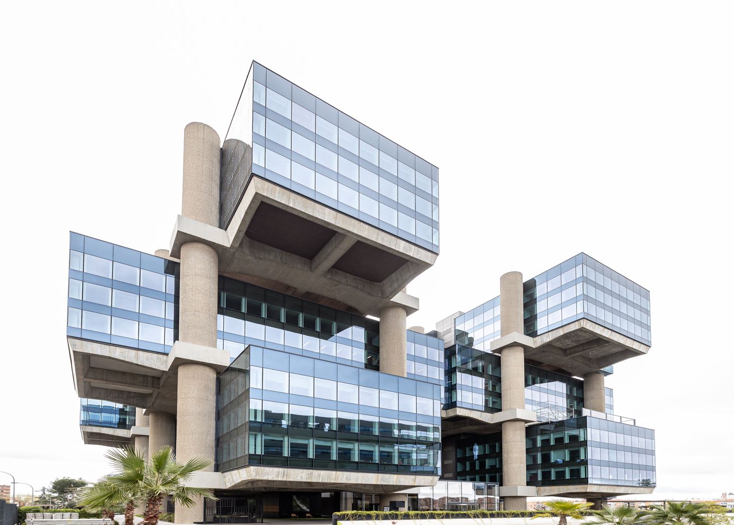 alotark-sii-group-diseno-corporativo-oficinas-los-cubos.jpg